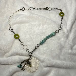 Kitsch Spring Necklace